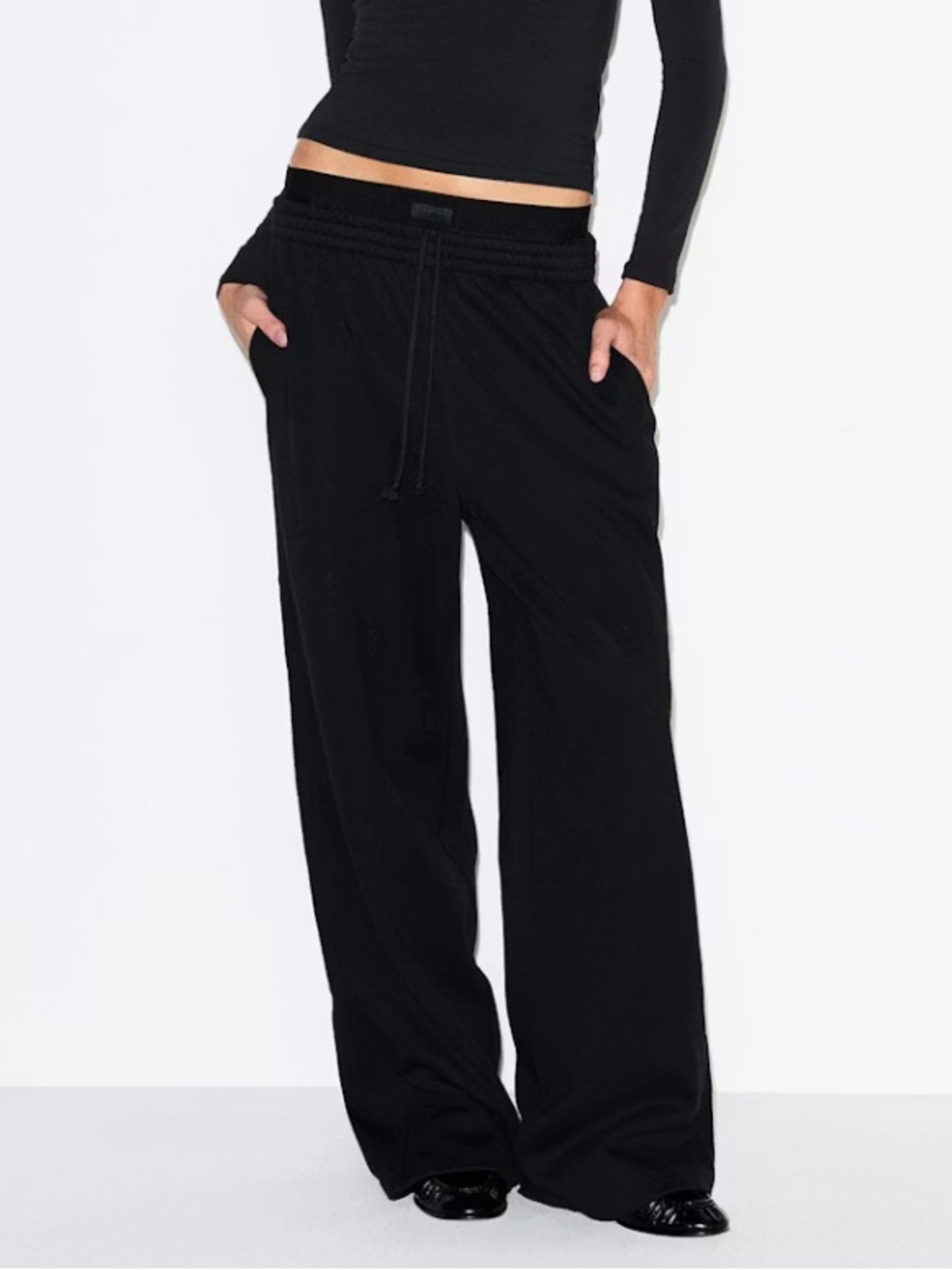 Skims sweatpants